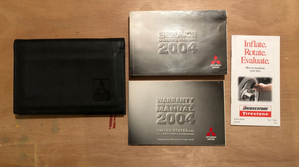 Picture of: 20 Mitsubishi Endeavor Owners Manual Guide Book Booklet