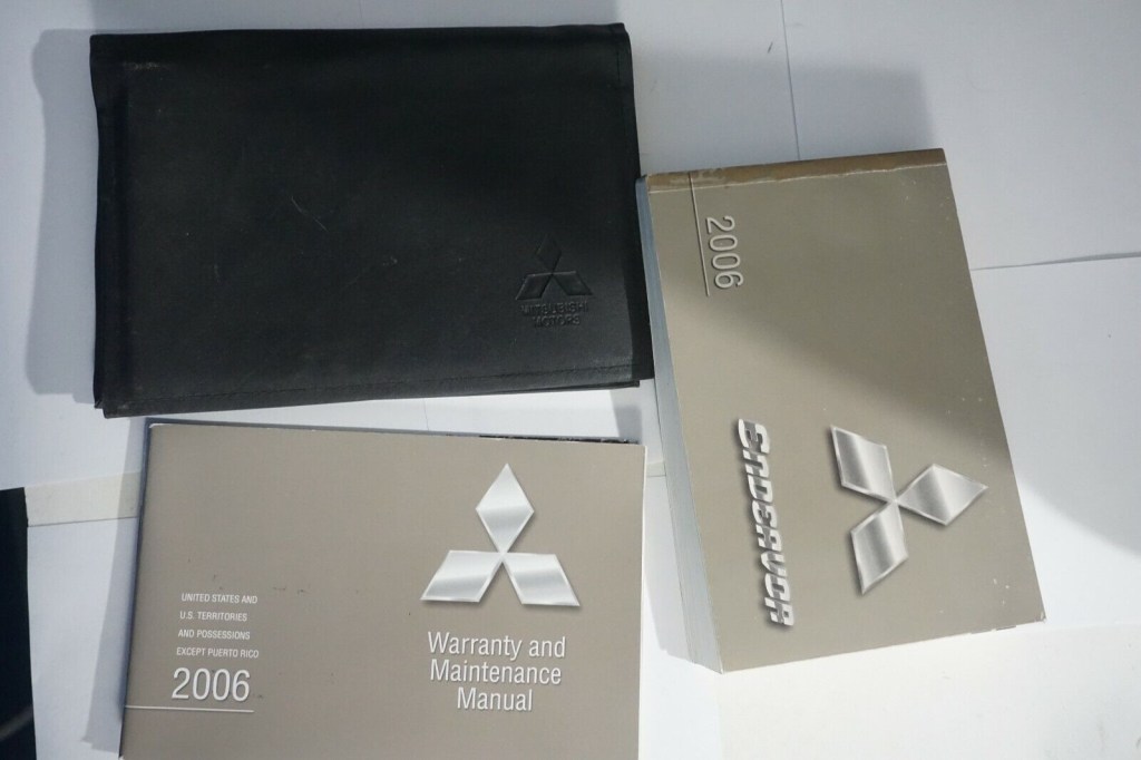 Picture of: MITSUBISHI ENDEAVOR OWNERS MANUAL