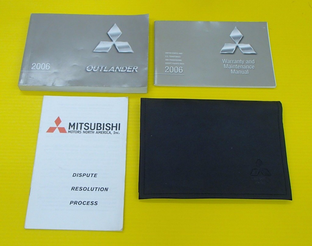 Picture of: Mitsubishi Outlander Owners Owner’s Manual Set With Case OEM  eBay